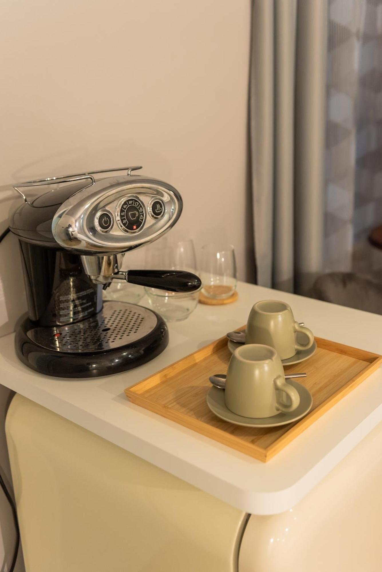 Sophia Boutique Suites Trieste Esterno foto